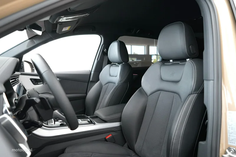 Audi Q7 4M 14