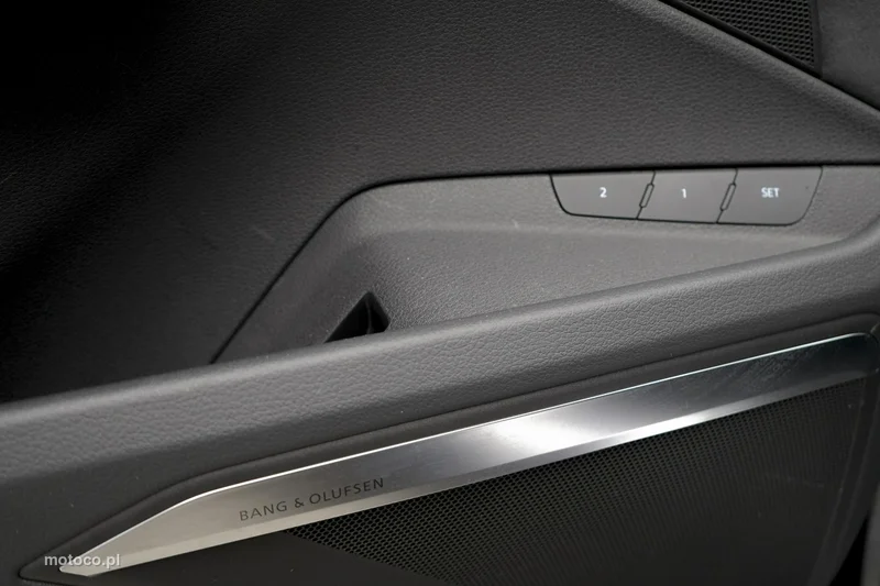 Audi Q8 e-tron 14