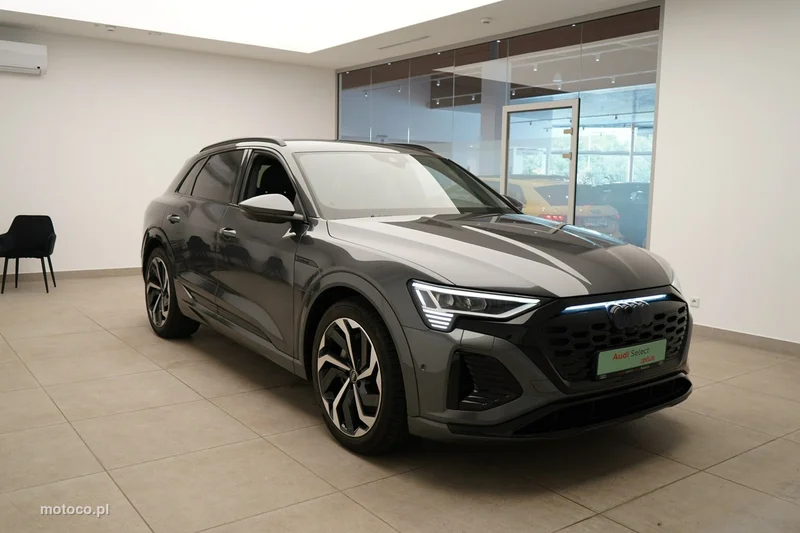 Audi Q8 e-tron 37