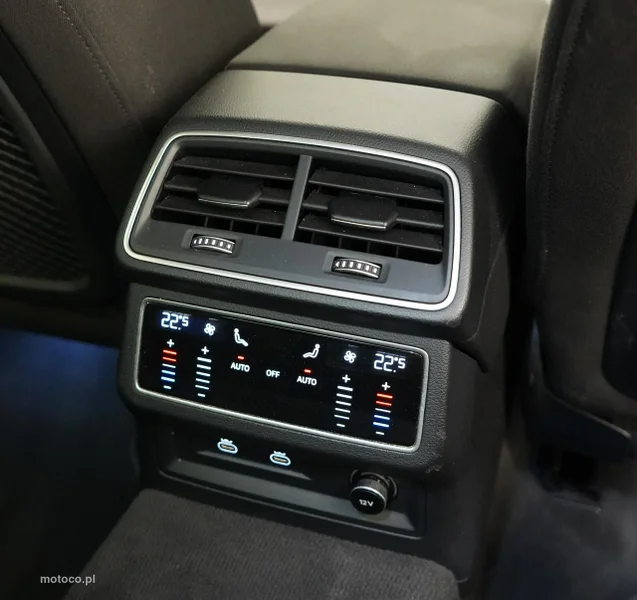 Audi A6 C8 22