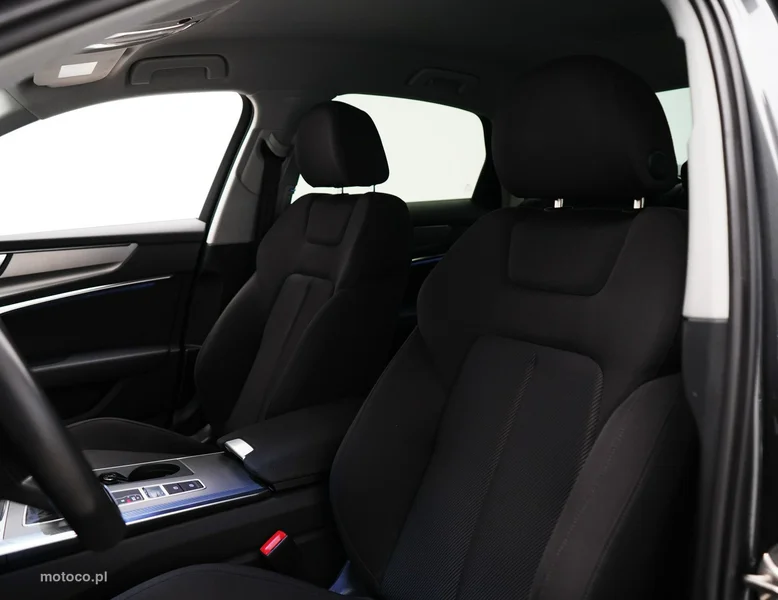 Audi A6 C8 25