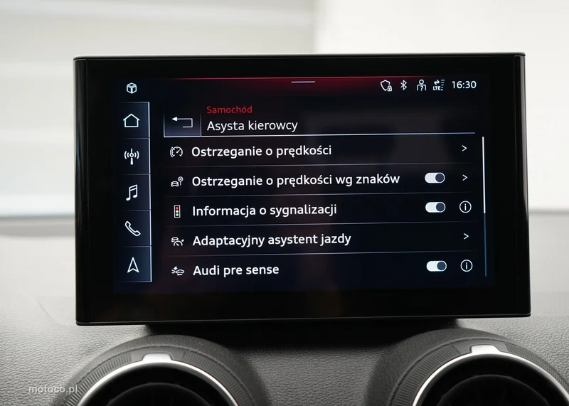 Audi Q2 27