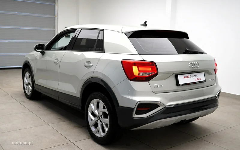 Audi Q2 5