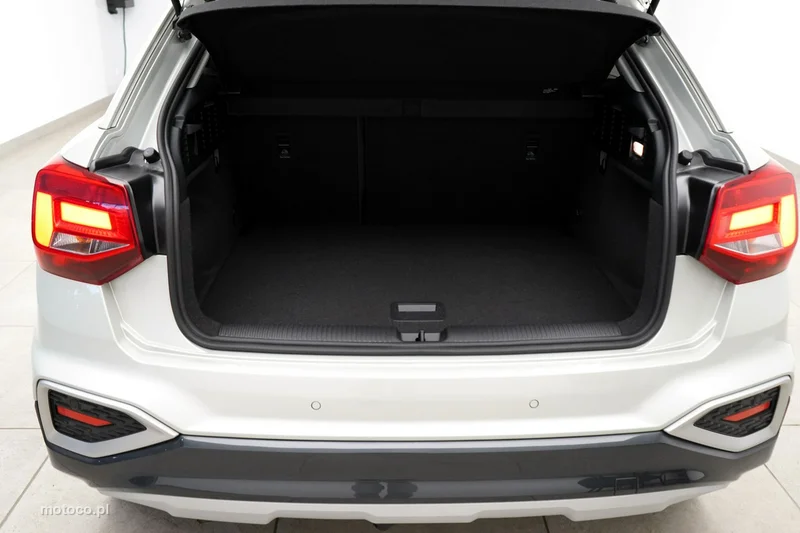 Audi Q2 9