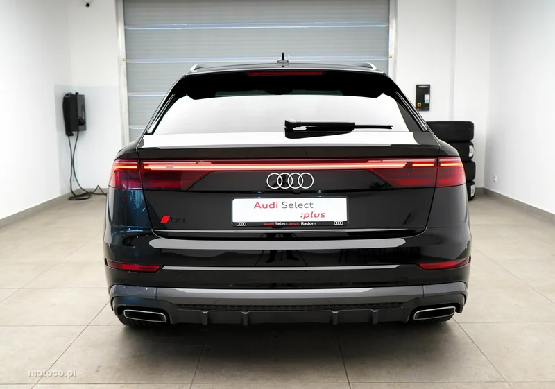 Audi Q8 4M 3