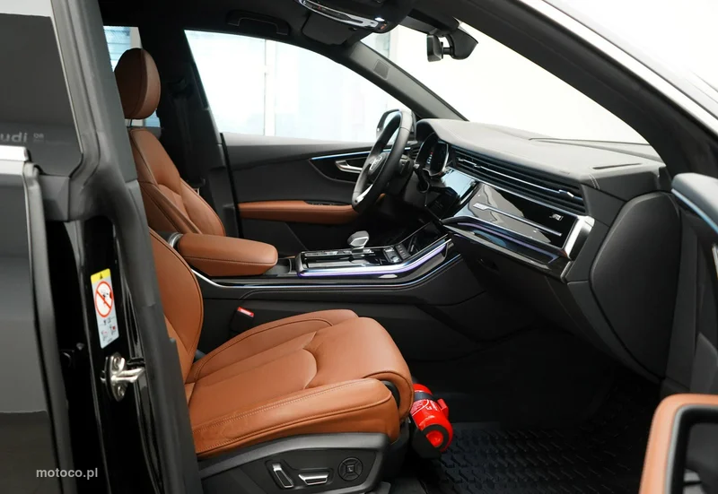 Audi Q8 4M 24