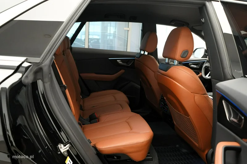 Audi Q8 4M 27