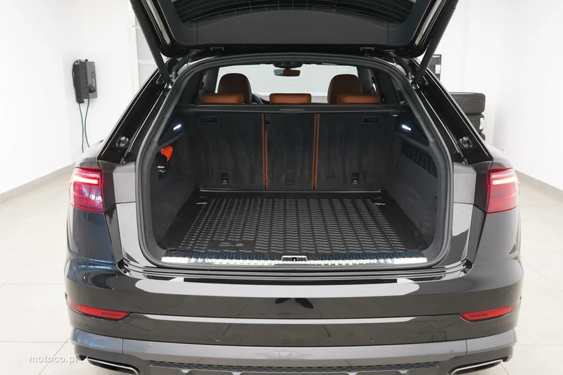 Audi Q8 4M 4