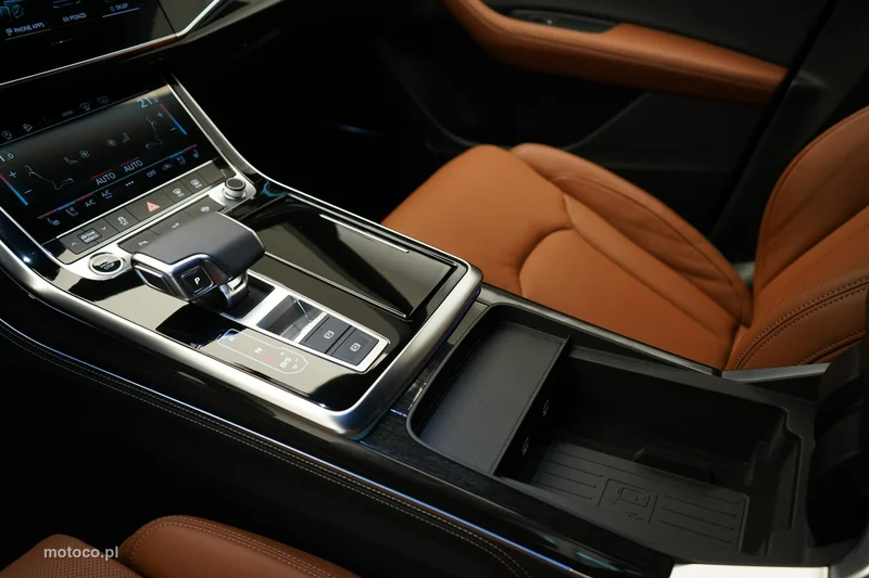 Audi Q8 4M 35