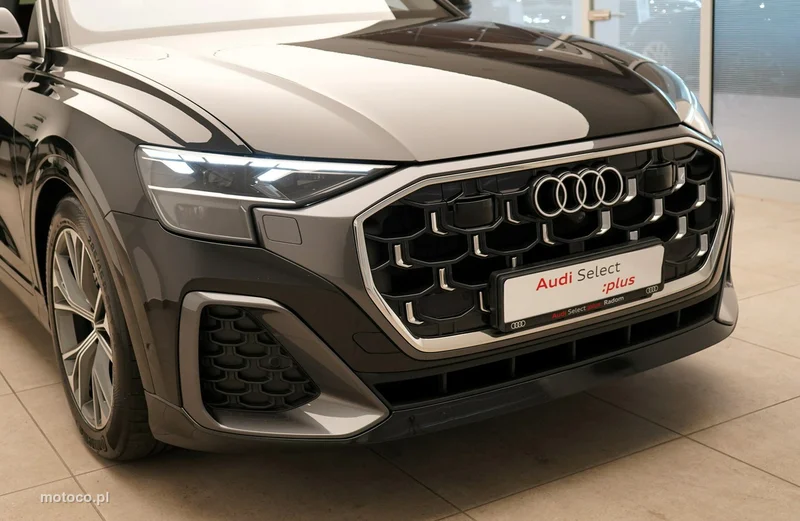 Audi Q8 4M 10