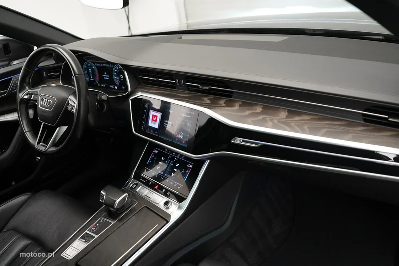 Audi A6 C8 30