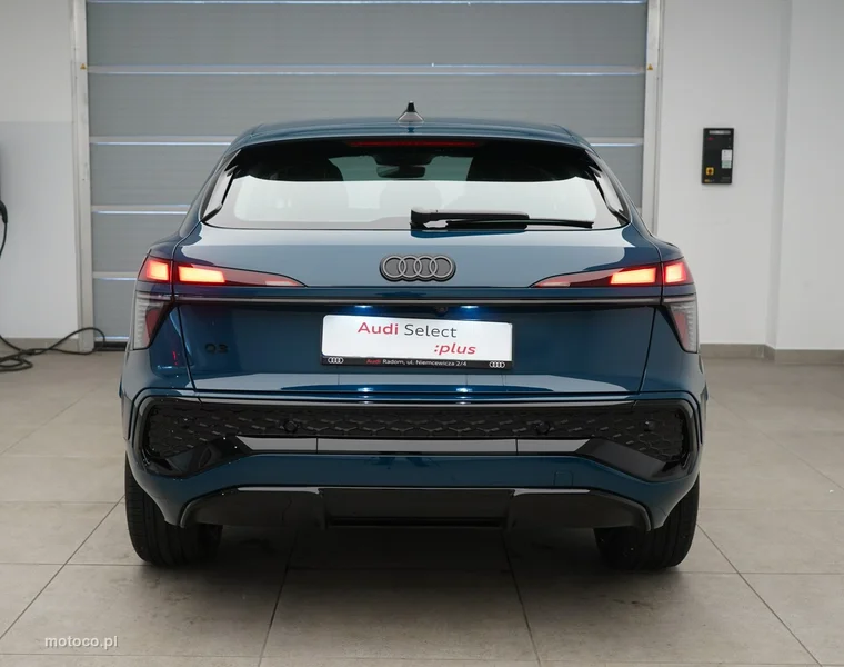 Audi Q3 F3 5
