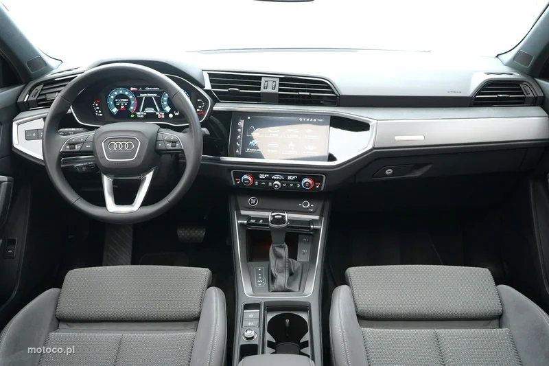 Audi Q3 F3 27