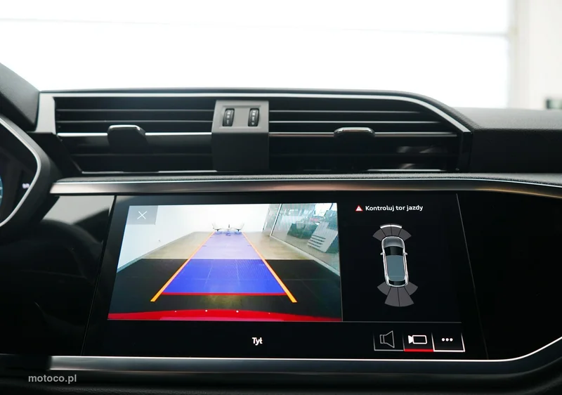 Audi Q3 F3 39