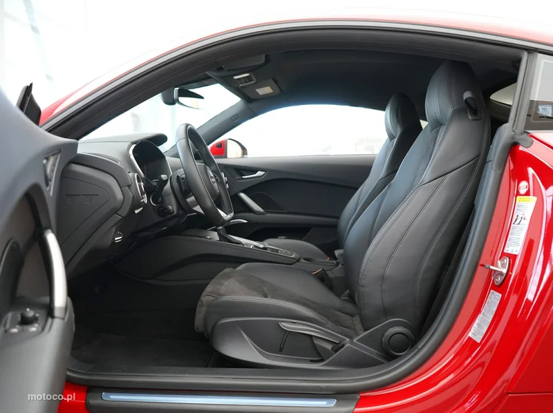 Audi TT 8S 14