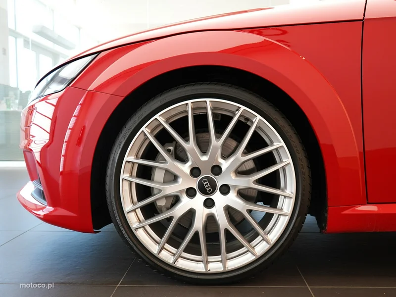 Audi TT 8S 7