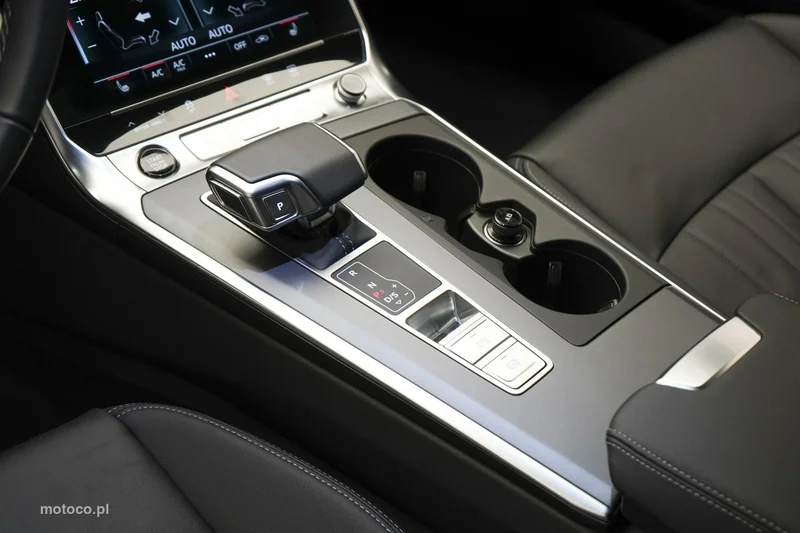 Audi A6 C8 16
