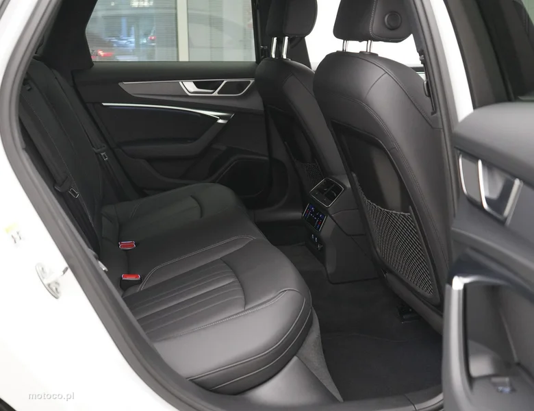 Audi A6 C8 24