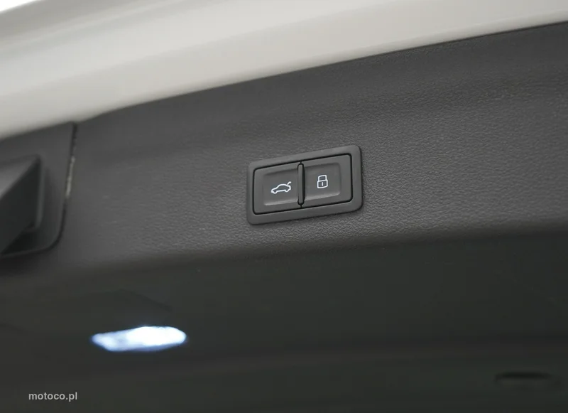 Audi A6 C8 10