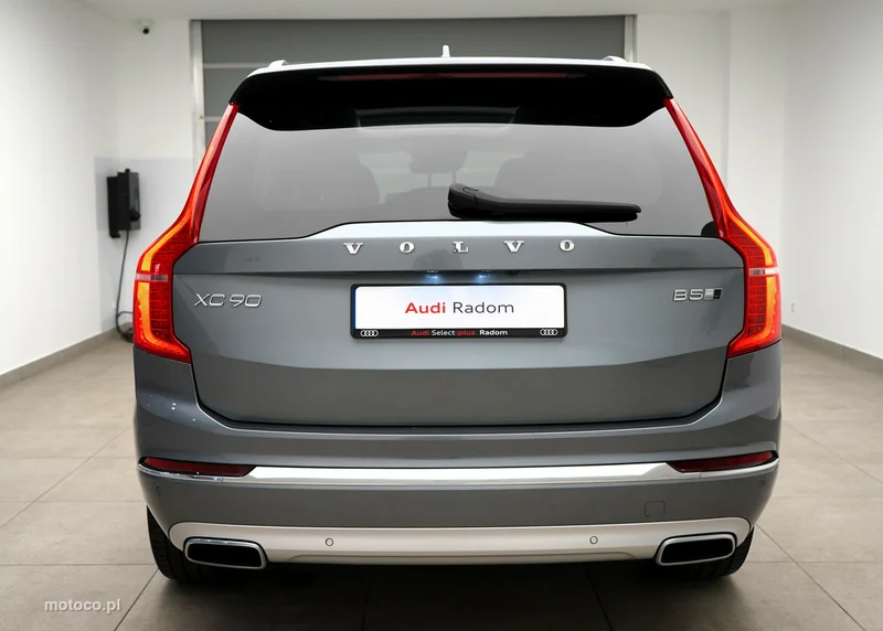 Volvo XC 90 2