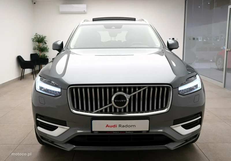 Volvo XC 90 4