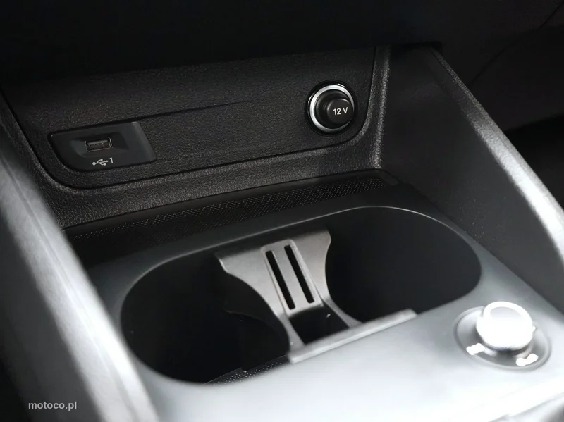 Audi Q2 15