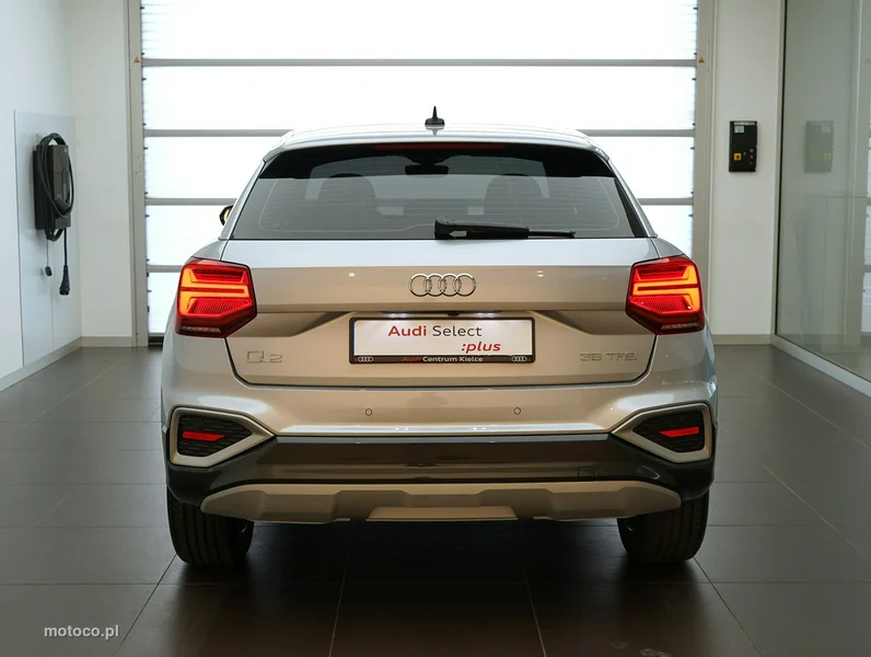 Audi Q2 3