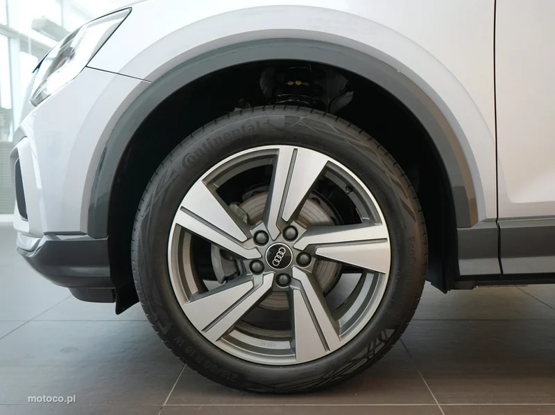 Audi Q2 7