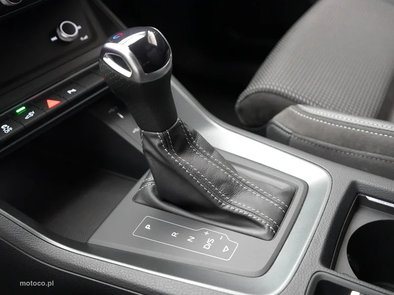 Audi Q3 F3 14