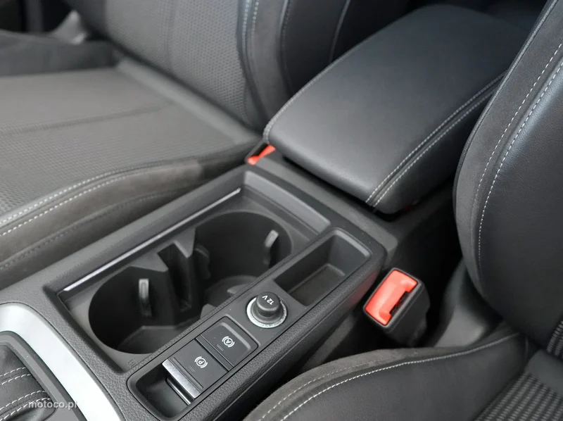 Audi Q3 F3 15