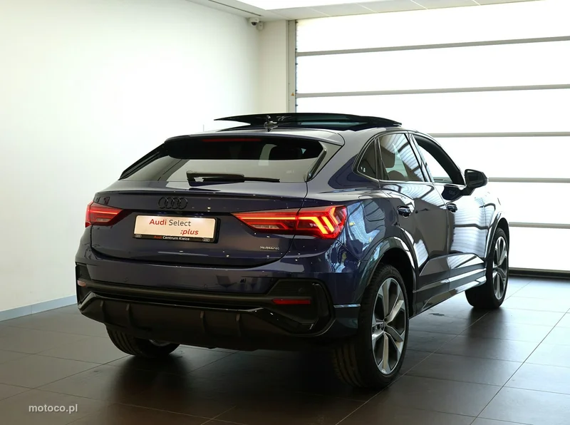 Audi Q3 F3 4