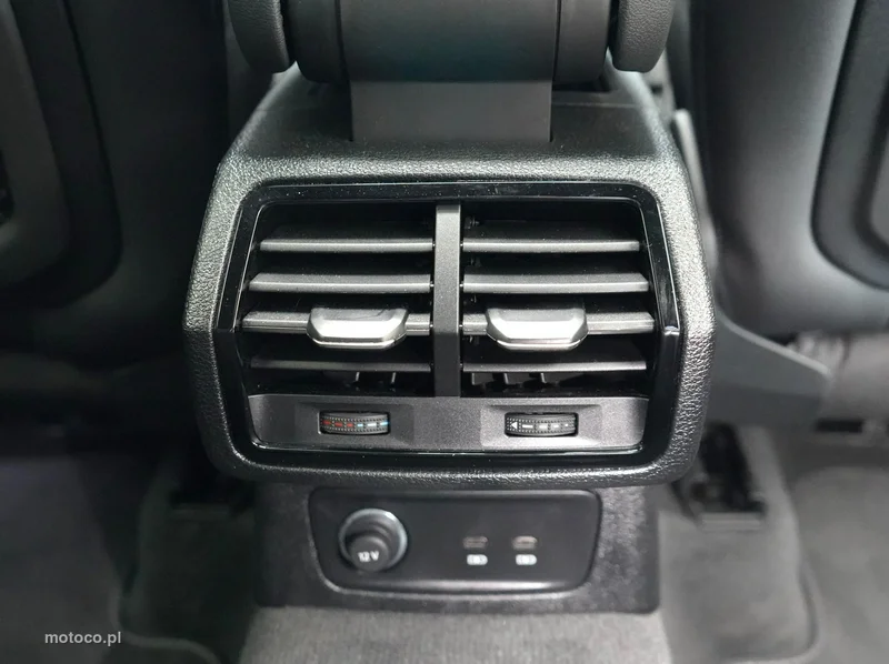 Audi Q3 F3 32