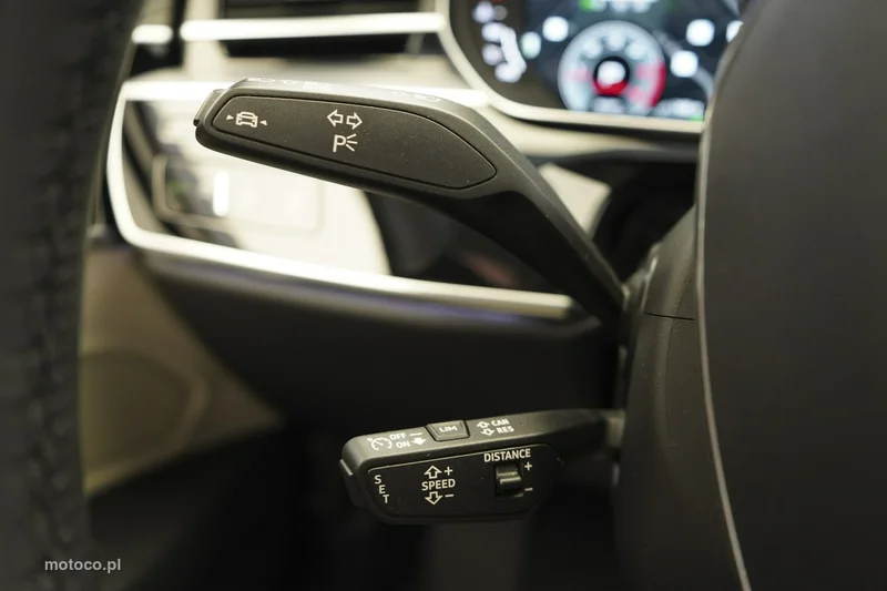 Audi A8 D5 18