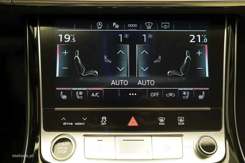 Audi A8 D5 28