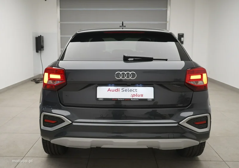 Audi Q2 3