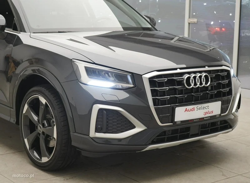 Audi Q2 6