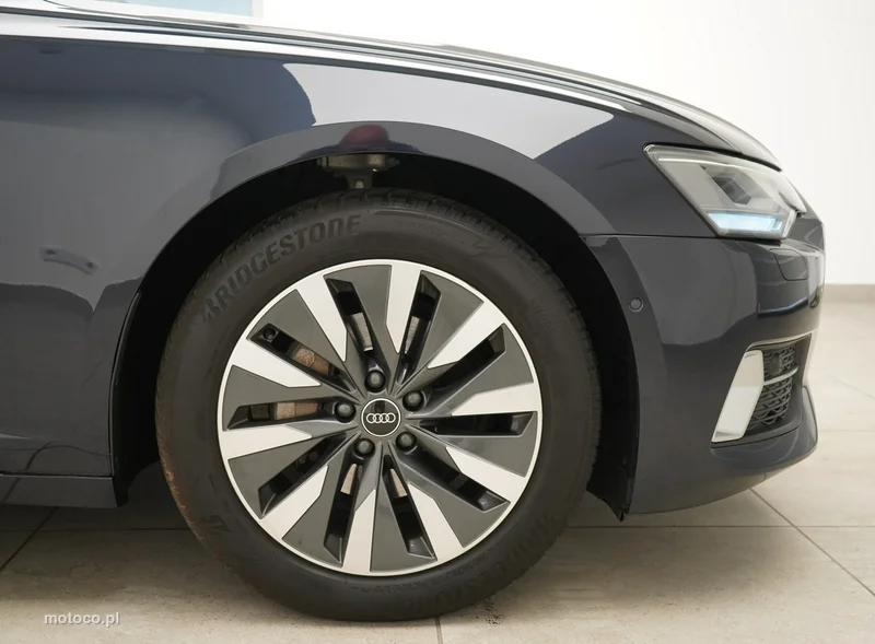 Audi A6 C8 11