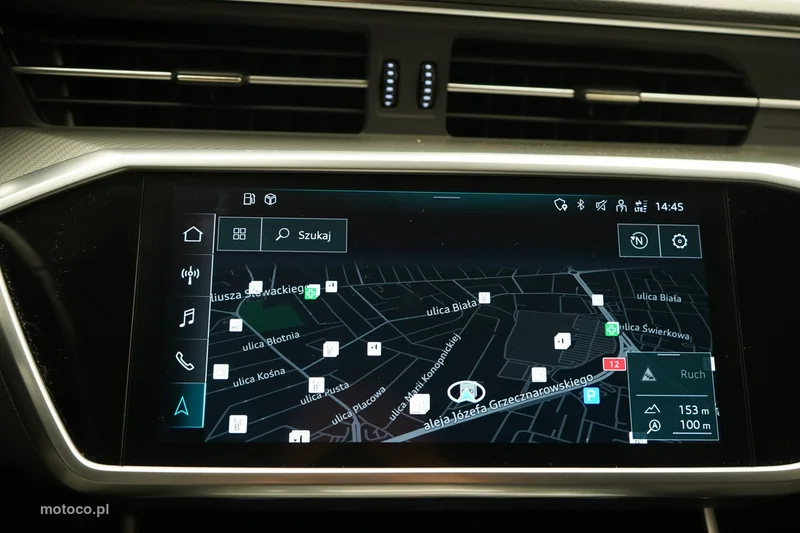 Audi A6 C8 28