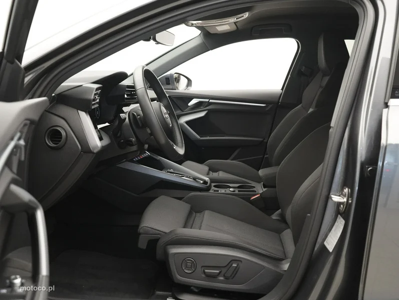 Audi A3 8Y 15