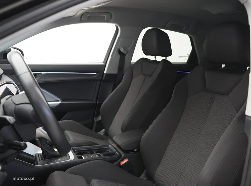 Audi Q3 F3 14