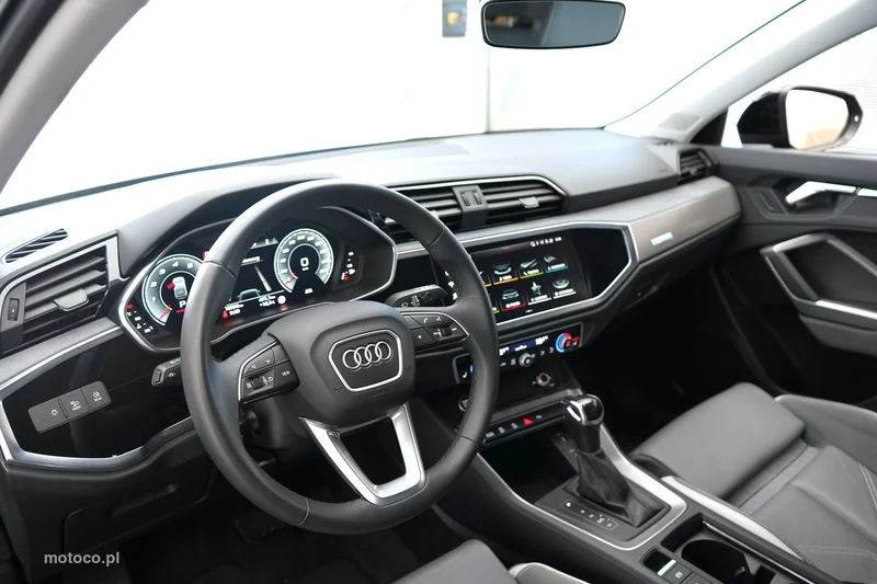 Audi Q3 F3 14