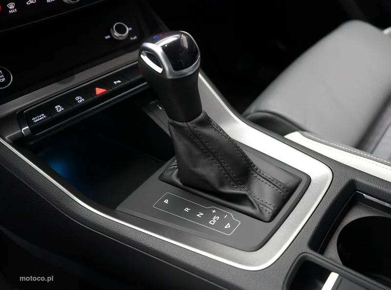 Audi Q3 F3 15