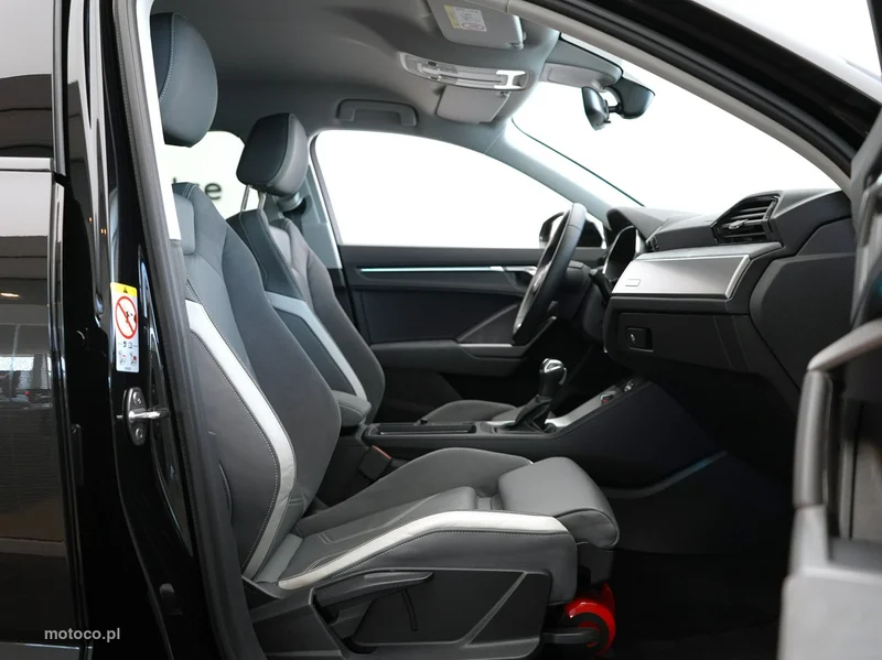 Audi Q3 F3 26