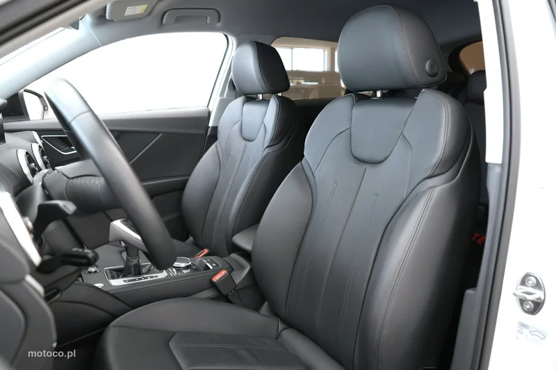 Audi Q2 13