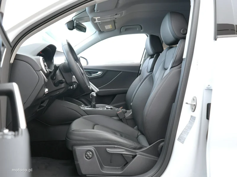 Audi Q2 14