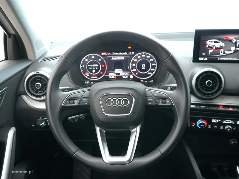 Audi Q2 21