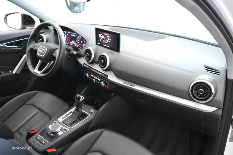 Audi Q2 27