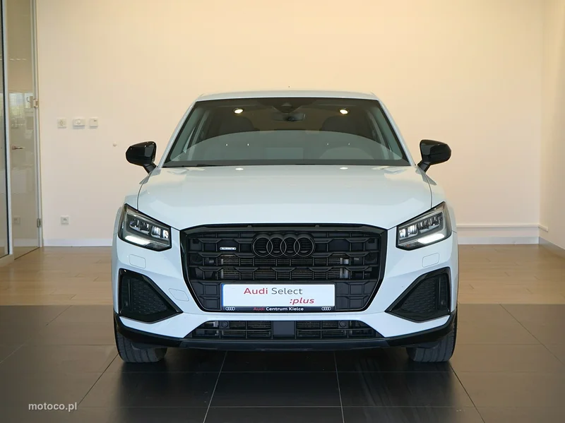 Audi Q2 6