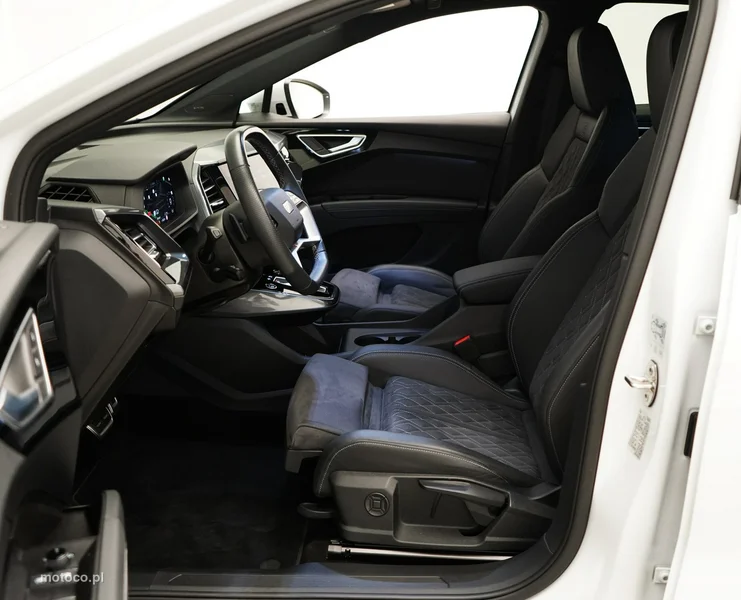 Audi Q4 Sportback 13