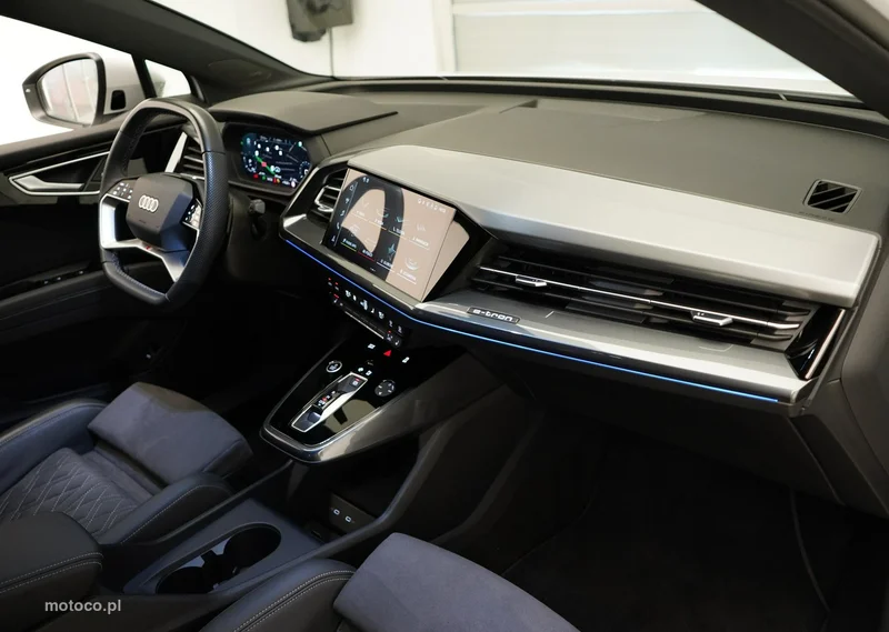 Audi Q4 Sportback 16